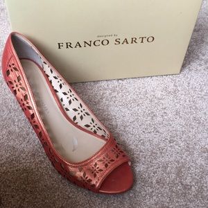 Light peach pink Franco Sarto open toe heels